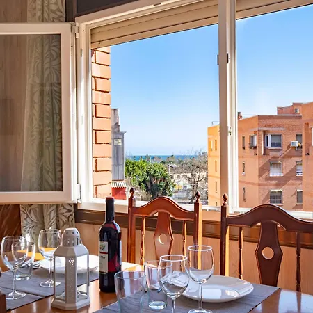 5 Min To The Sea And 15 Min To Barcelona Center Apartment Sant Adria de Besos Exterior photo