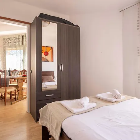 5 Min To The Sea And 15 Min To Barcelona Center Apartment Sant Adria de Besos Exterior photo