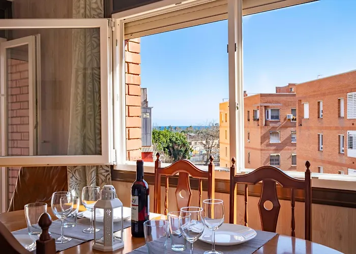 5 Min To The Sea And 15 Min To Barcelona Center