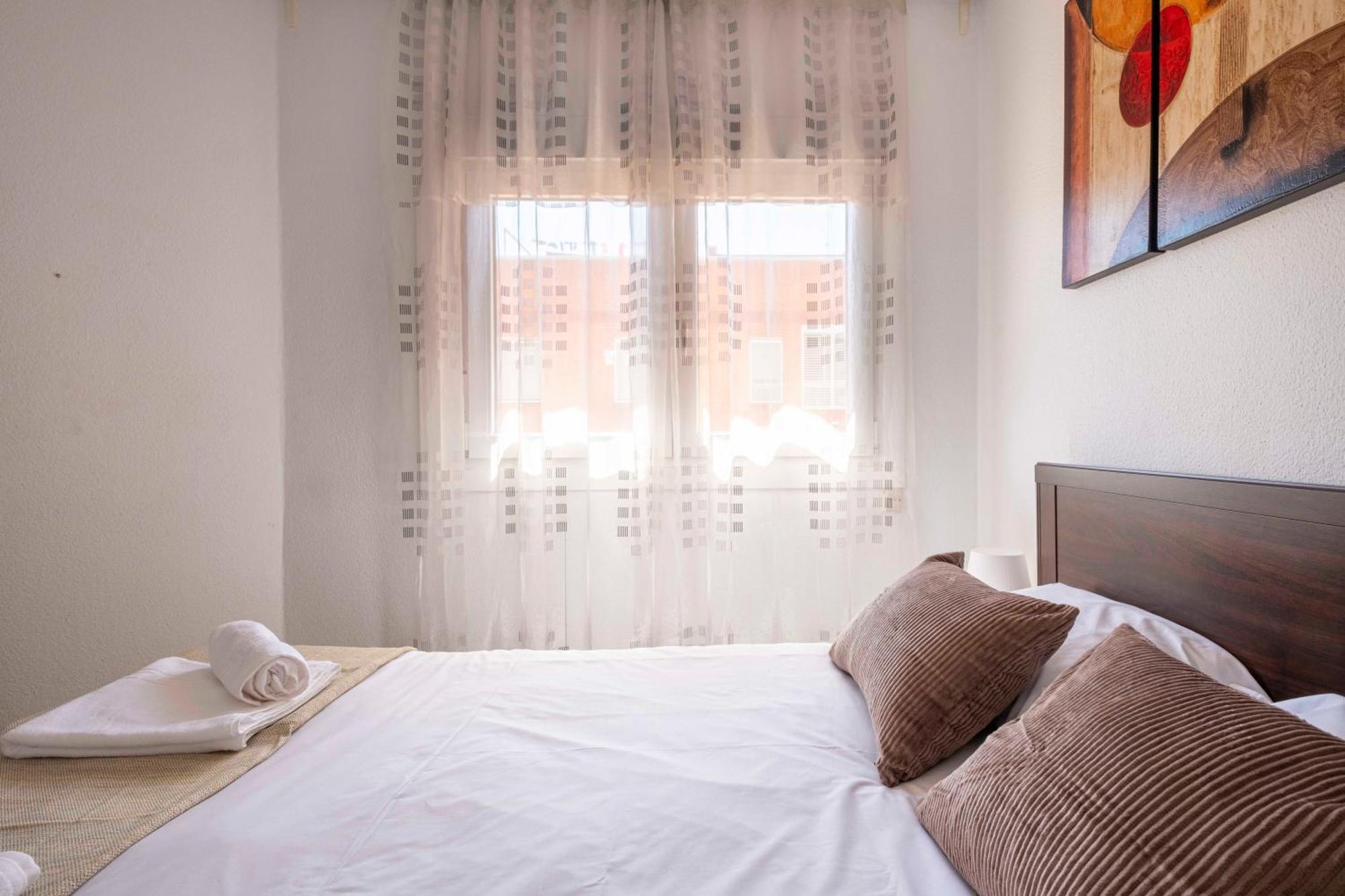 5 Min To The Sea And 15 Min To Barcelona Center Apartment