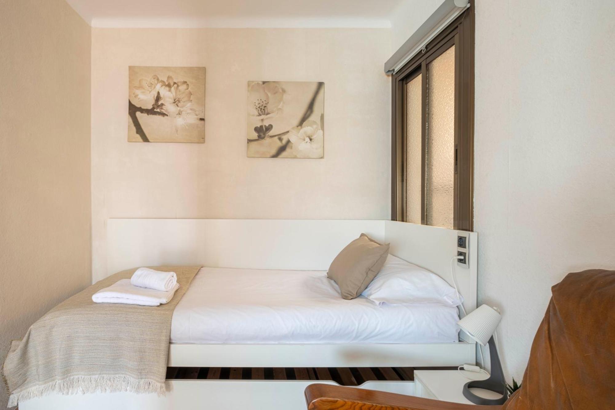 Apartment 5 Min To The Sea And 15 Min To Barcelona Center *